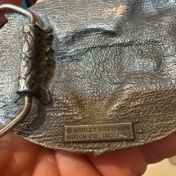 Harley Davidson Belt Buckle 1983 - Picture 4 of 5